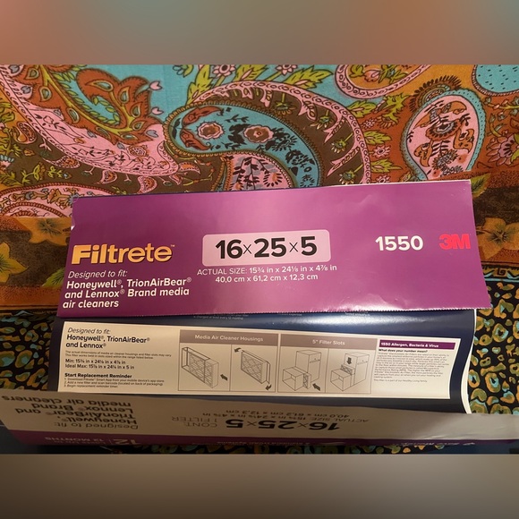 FILTRETE HVAC Filter 16" X 25" X 5". 1550 MPR. High Performance Electrostatic - Picture 4 of 15